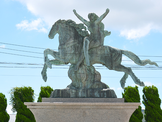 北村西望「自由の女神」像の写真