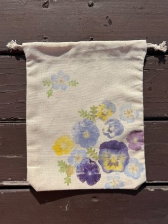 主催イベント：お花のたたき染め 巾着袋作りの画像