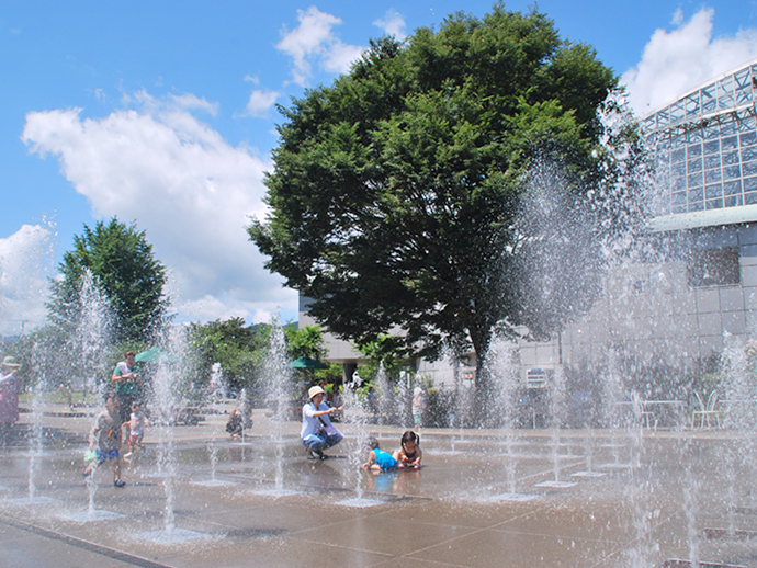 アルカディア広場（おどる噴水）の写真