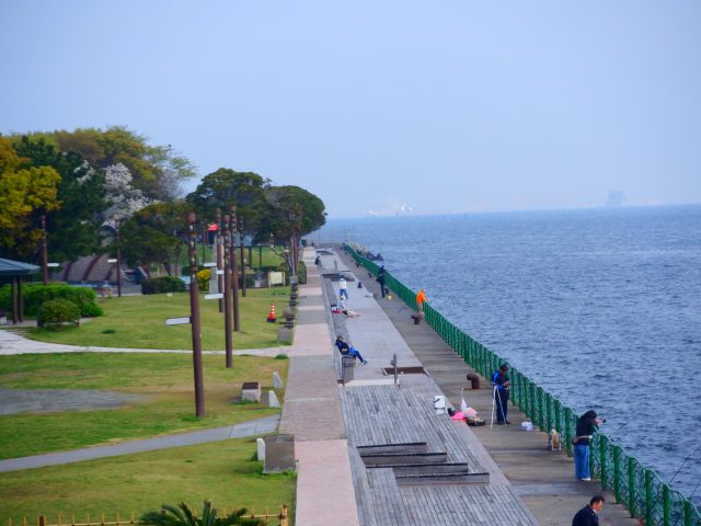 In front of Kishiwada Hokushin] In front of Hokushin in